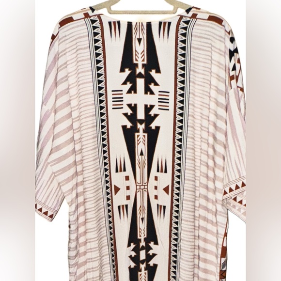 Boho Chic Tribal Pattern Kimono in Off White, Brown and Black - Picture 8 of 8